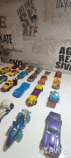 Hot wheels машинки