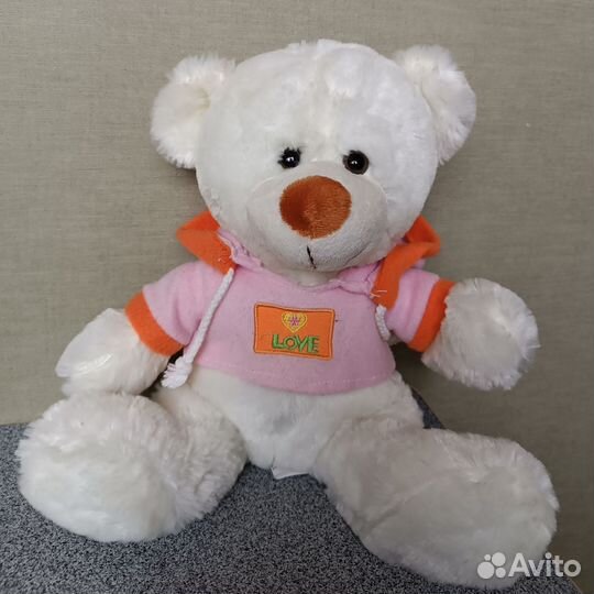 Игрушки. Плюшевый медведь