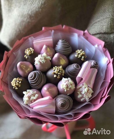 Клубника в шоколаде букет