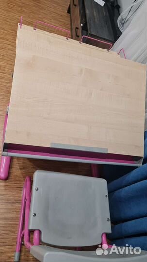 Растущая парта и стул Дэми