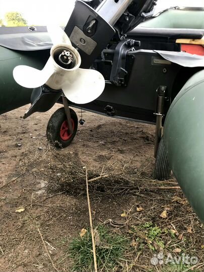 Мотор Yamaha 25