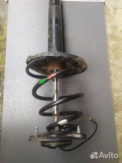 Комплект стойки амортизаторы