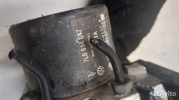 Блок абс, насос Volkswagen Touareg, 2008