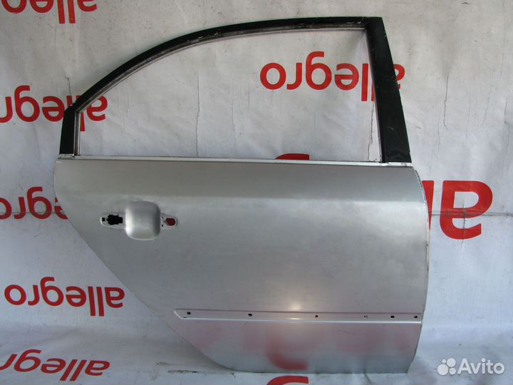 Hyundai Sonata 5 Дверь задняя правая