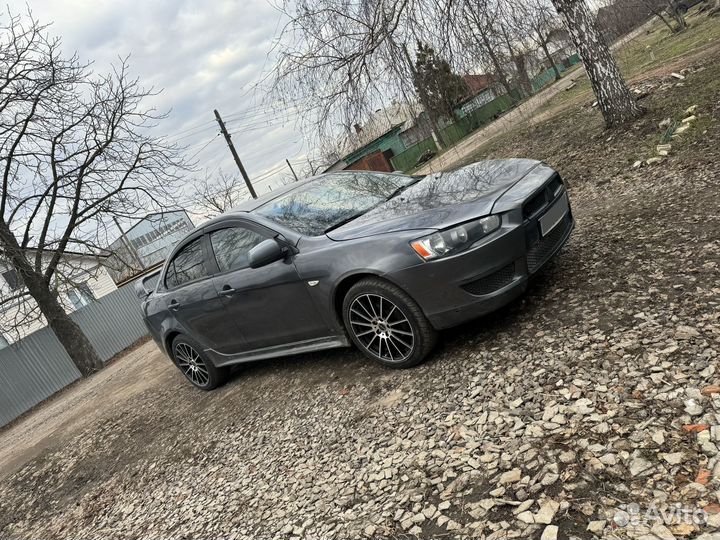 Mitsubishi Lancer 1.5 МТ, 2007, 211 180 км
