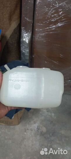 Расширительный бачок ваз 2110