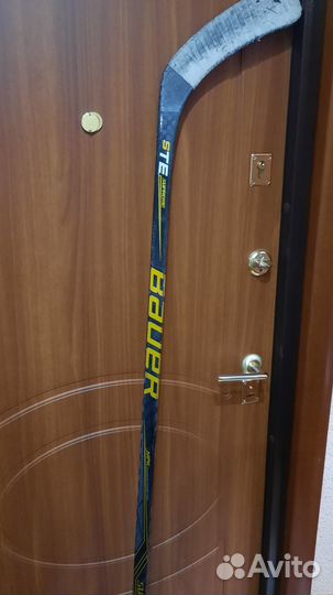 Клюшка хоккейная левый хват взрослая