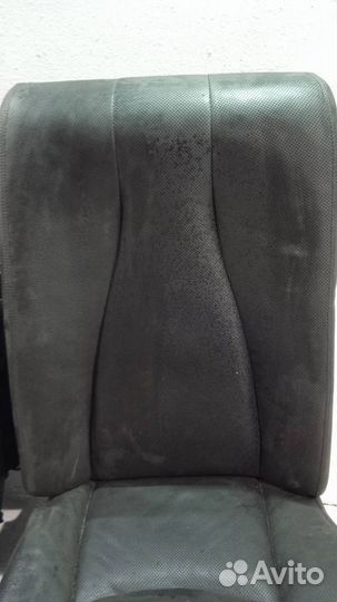 Сиденья задние