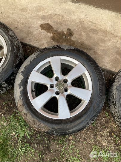 Литые диски R17 rav 4 и резина