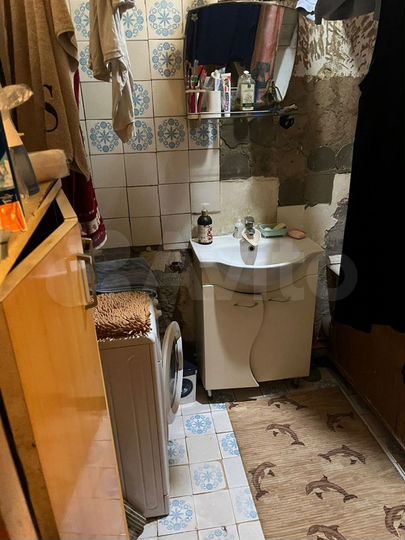 Доля в 3-к. квартире, 75 м², 2/5 эт.