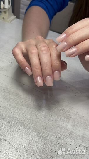 Маникюр и педикюр