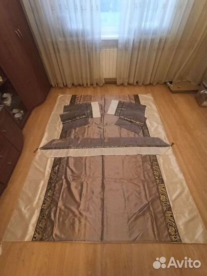 Покрывало на кровать и наволочки