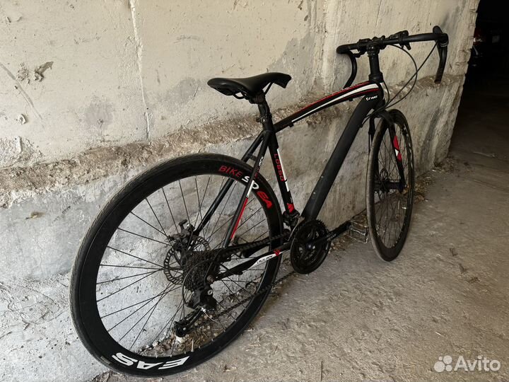 Шоссейный велосипед