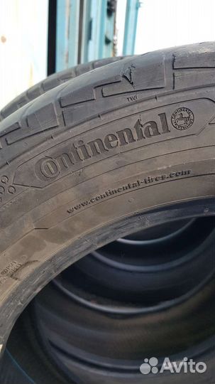Continental ContiVanContact 100 215/60 R17 70D