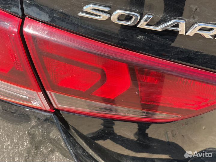 Левый внутрений фонарь на Hyundai Solaris 2