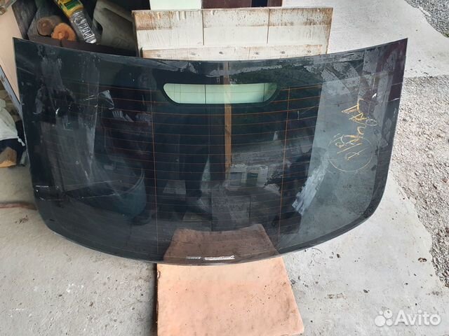 Стекло заднее е60 BMW e60