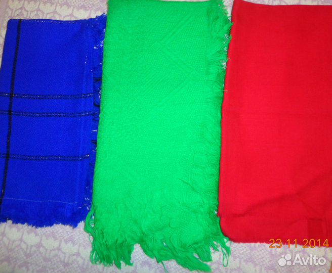 Платки шерстяные новые