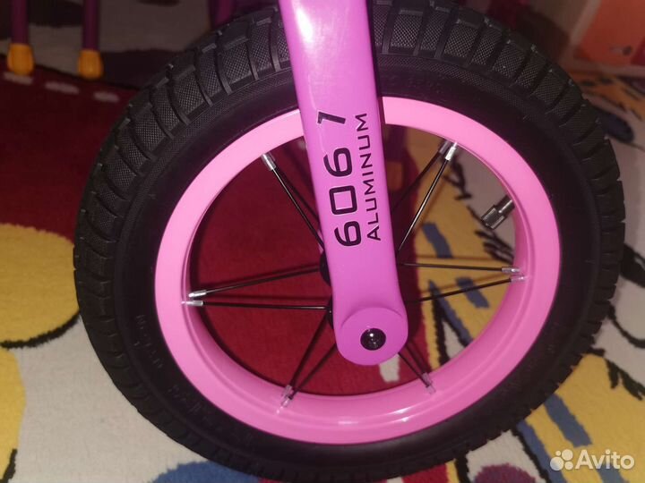 Беговел для девочки