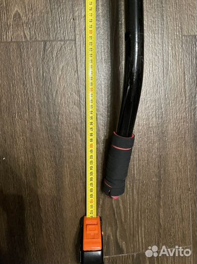 Турник настенный