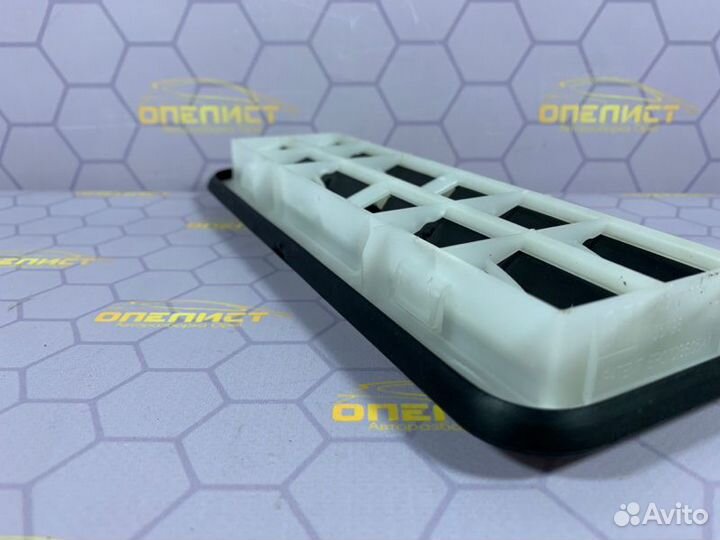 Вентиляционный канал Opel Astra H