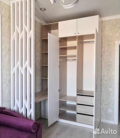 Шкаф на заказ + рабочее место.Арт. 085