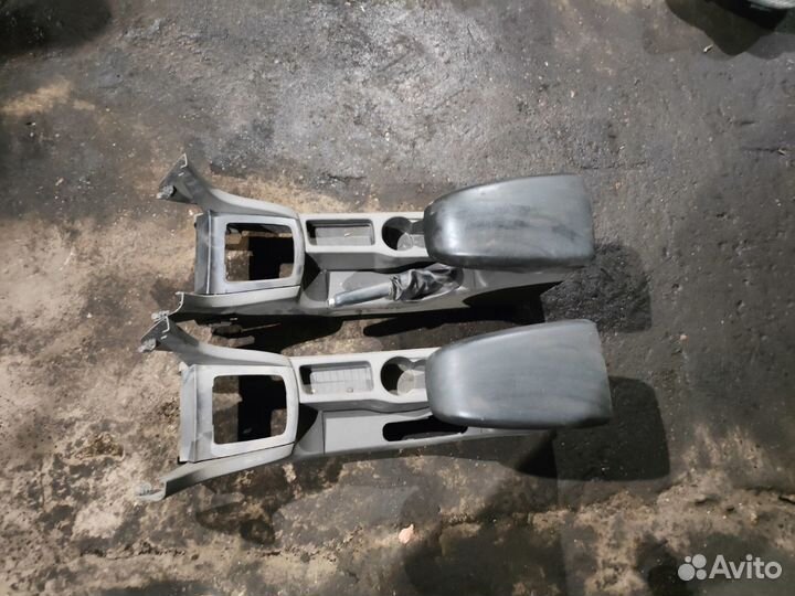 Центральная консоль Ford Focus 2