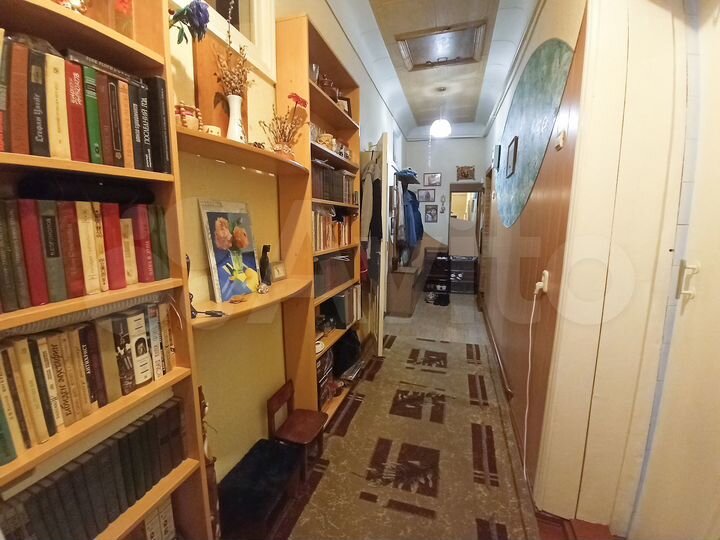 2-к. квартира, 74 м², 1/1 эт.