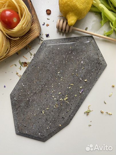 Доска сервировочная рубин