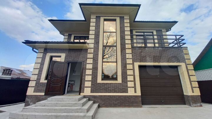 Дом 207 м² на участке 6 сот.