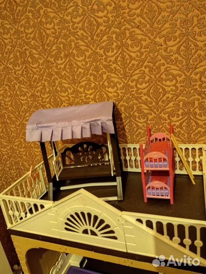 Большой домик для барби