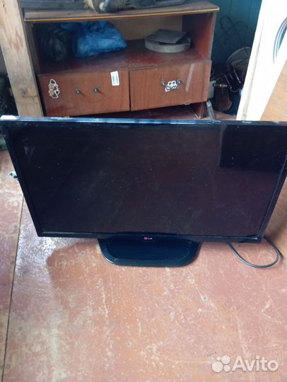 Телевизор lg 32 на запчасти