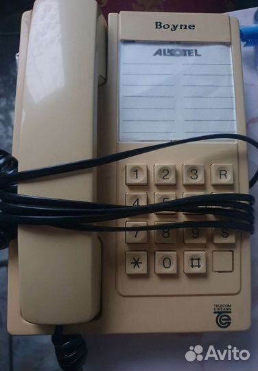 Телефонный аппарат