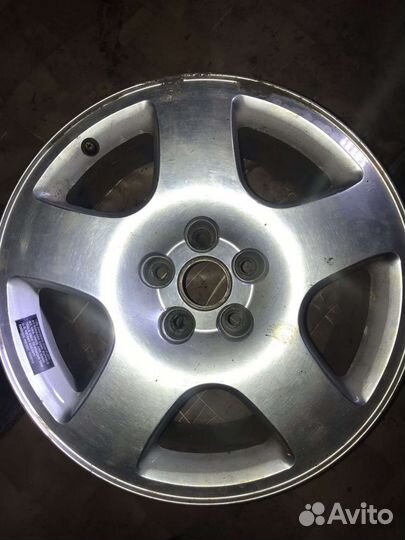 Диски литые оригинал на Audi