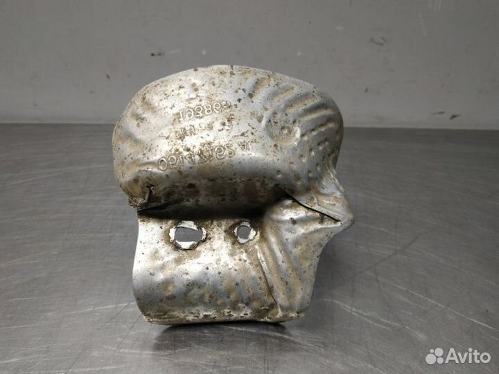 Тепловой экран моторного отсека Jeep Grand