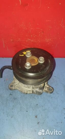 Насос водяной (помпа) Skoda Octavia