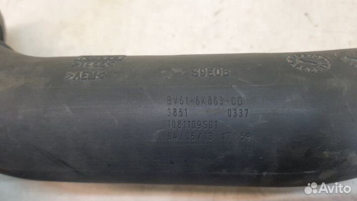 Патрубок воздушный Ford Focus 3 седан jqdb 2013