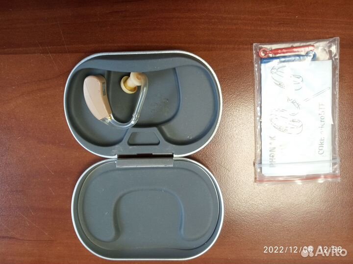 Продам слуховой аппарат