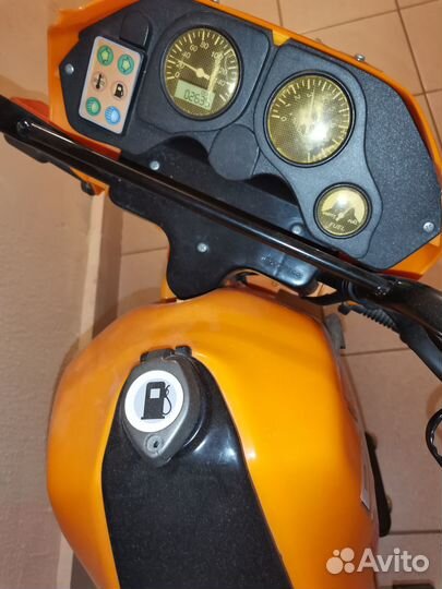 Peg perego desert tenere motorcycle