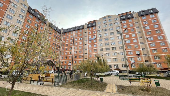 2-к. квартира, 70 м², 8/10 эт.