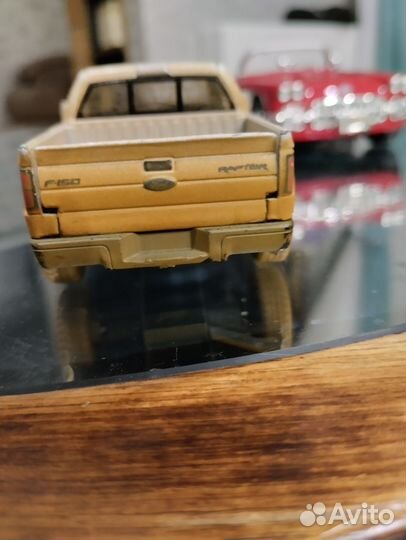 Моделька машины Ford Raptor грязного типа