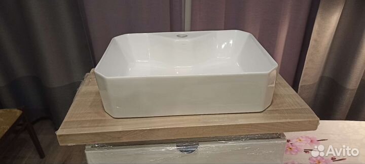 Столешница для умывальника 