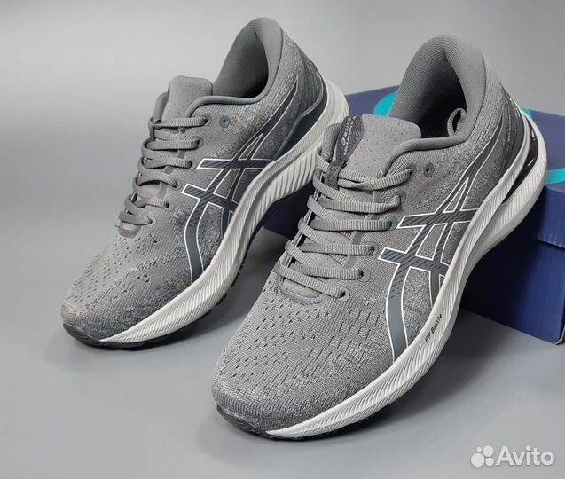 Кроссовки мужские беговые asics