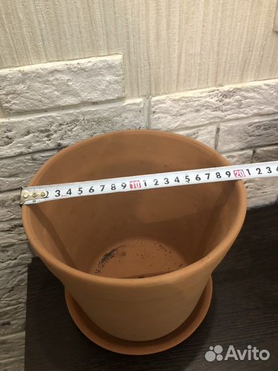 Горшок для цветов глиняный