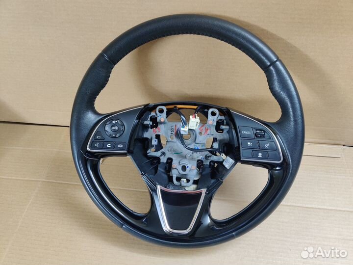 Mitsubishi Outlander 3 руль с подогревом камера