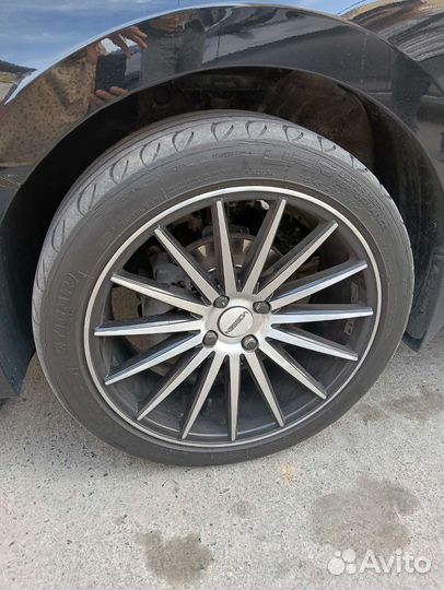 R17 Tigar High Performance 215/45, PCD 4x100 DIA 60.1