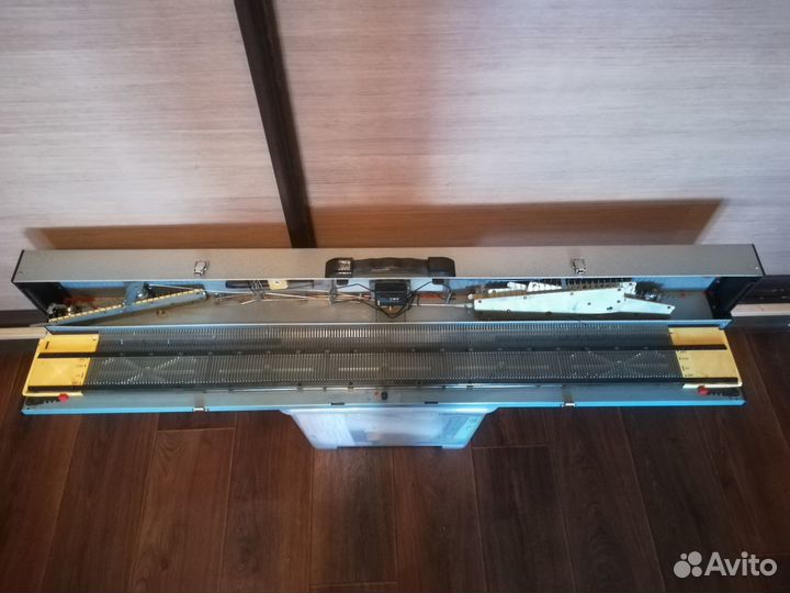 Вязальная машина Нева 5