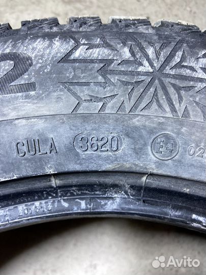 Continental IceContact 2 215/60 R17
