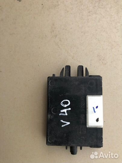 Блок управления иммобилайзером Toyota Camry