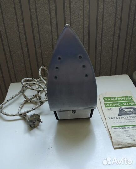 Электроутюг Элис-205