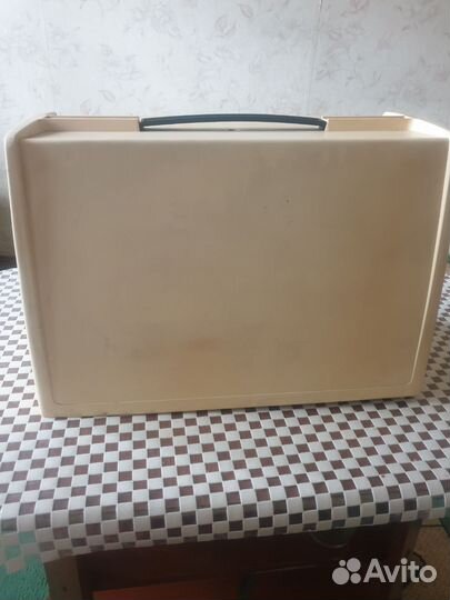 Крышка от швейной машинки Зингер